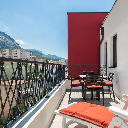 Loriana * 马卡尔斯卡