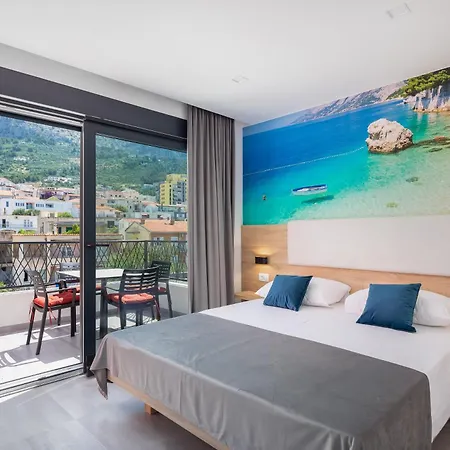 Loriana Apartment *